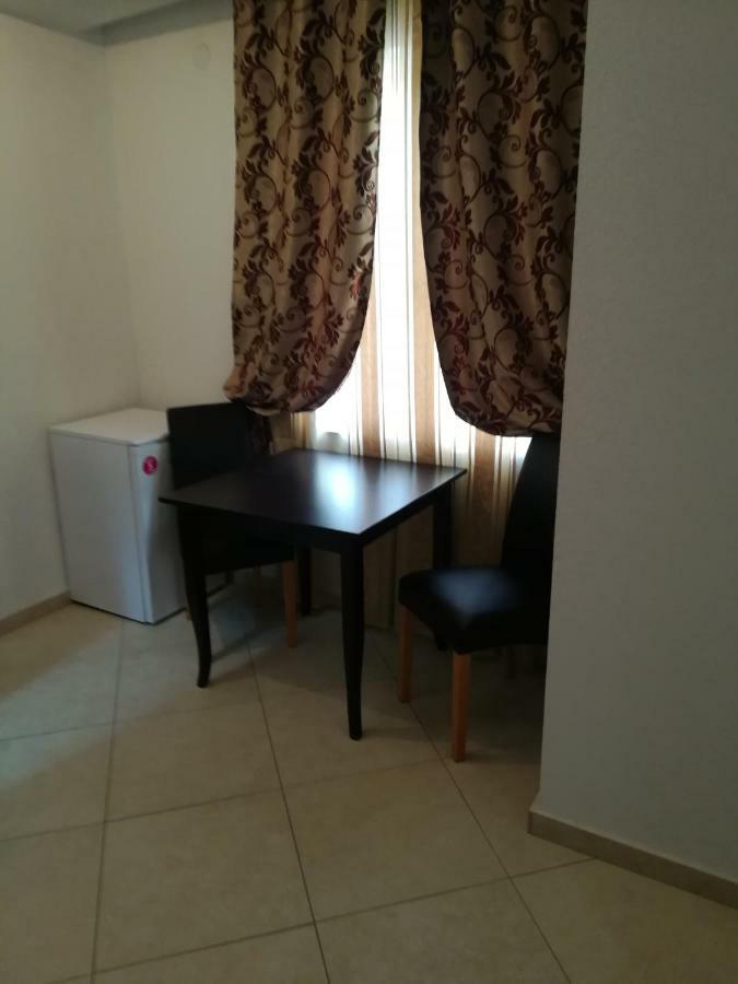 Bed and Breakfast Art B Охрид Екстер'єр фото